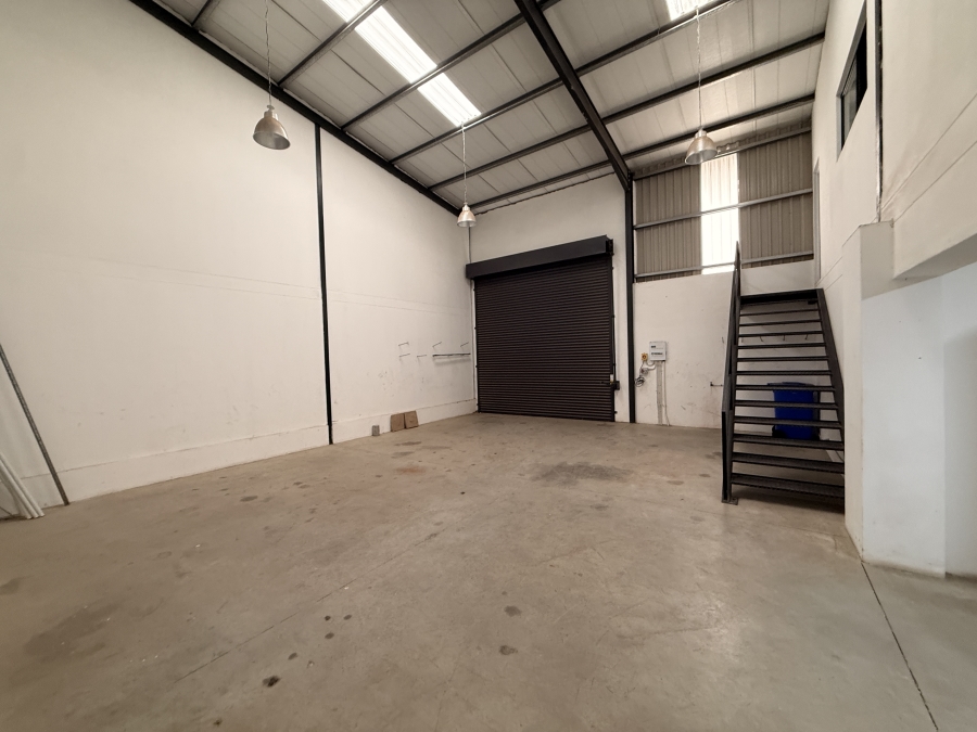 To Let Commercial Property for Rent in Rivergate Western Cape